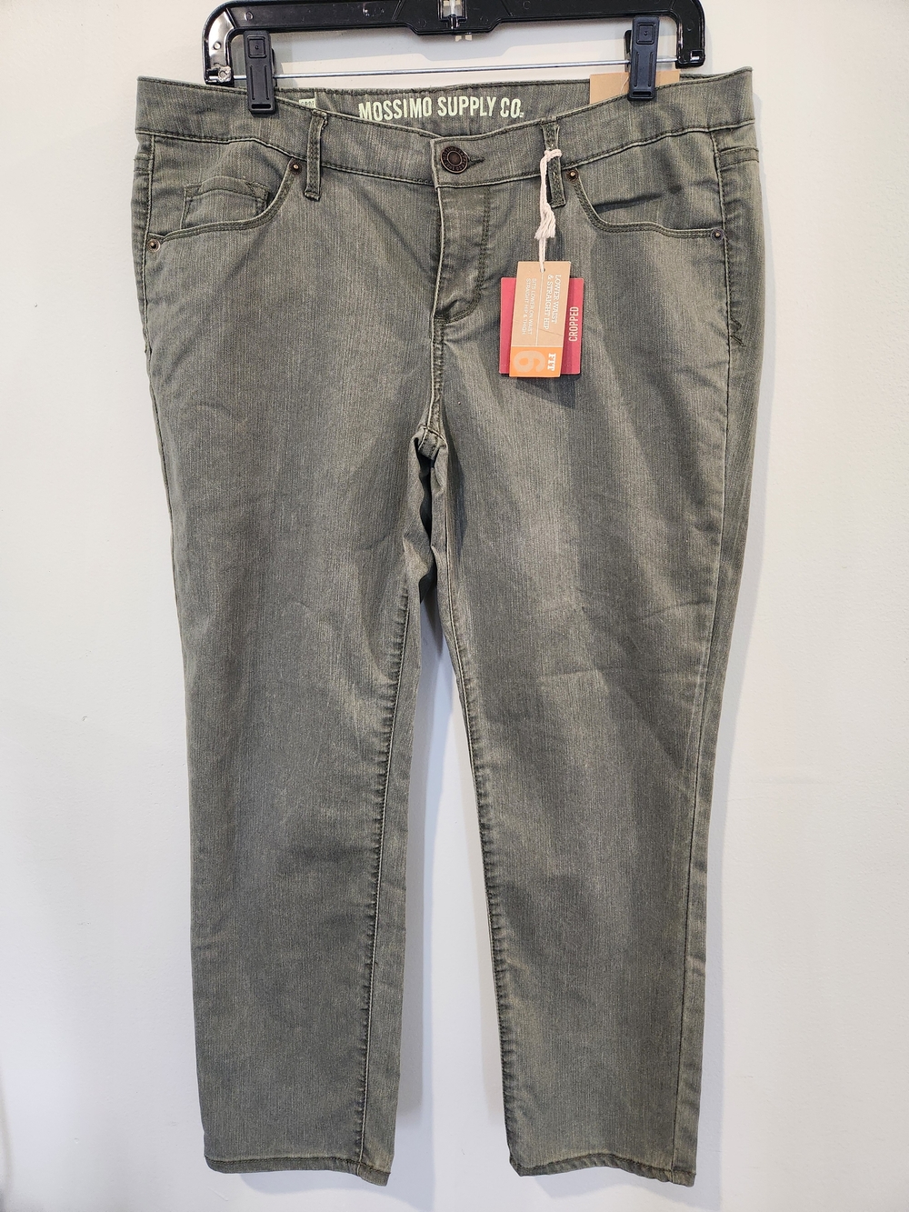 Mossimo Supply Co. Women's Olive Green Straight-Leg Cropped Jeans